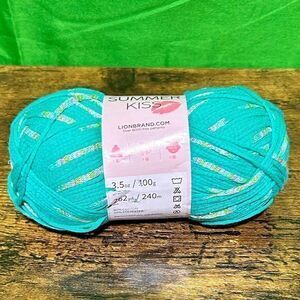 NWT Lion Brand Yarn Summer Kiss‎ Yarn Jade